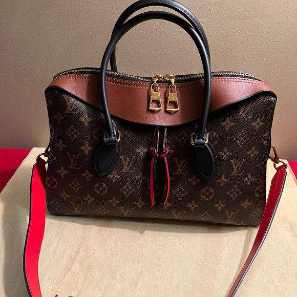 Authentic Louis Vuitton Monogram Tuileries with Black Handles - Picture 7 of 16